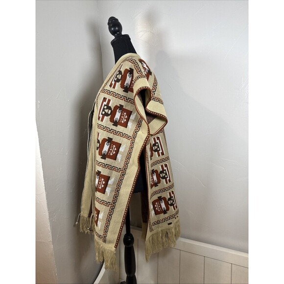 Southwest Aztec Poncho Kimono With Tie Closure Fringe Hem - Picture 4 of 14